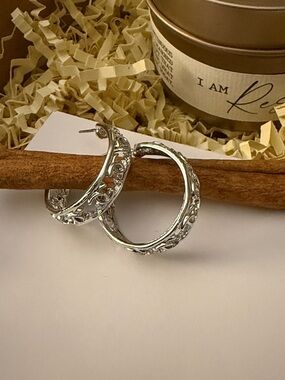 Fashion Jewelry CC Logo Around Silver Filigree Hoop Earrings